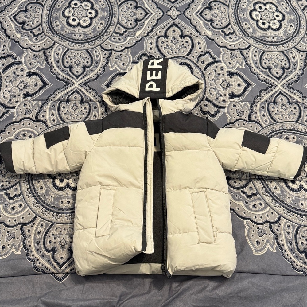 Perry Ellis Boys Cream and Black Puffer Jacket with Hood